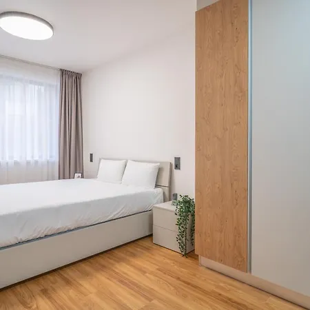 Aparthotel Pop 2night - Self Check-in Prague