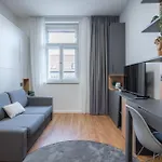 City Pop Prague Aparthotel Apart-hotel Praga