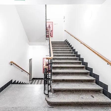 City Pop Prague Aparthotel Praga