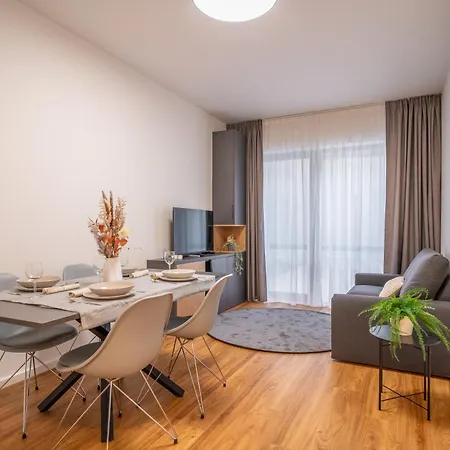 Hotel apartamentowy Pop 2night - Self Check-in Praga