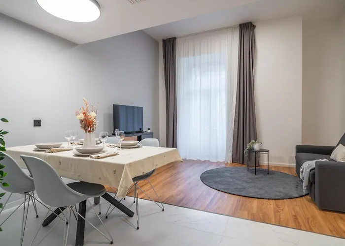Pop 2night - Self Check-in Hotel apartamentowy 4*