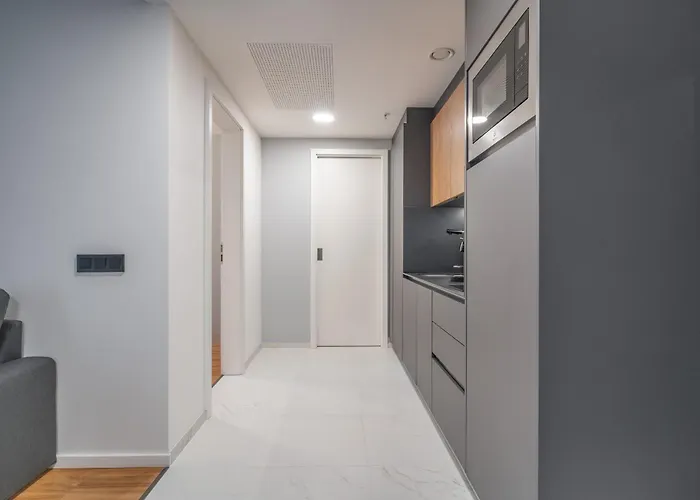 Hotel apartamentowy Pop 2night - Self Check-in 4*